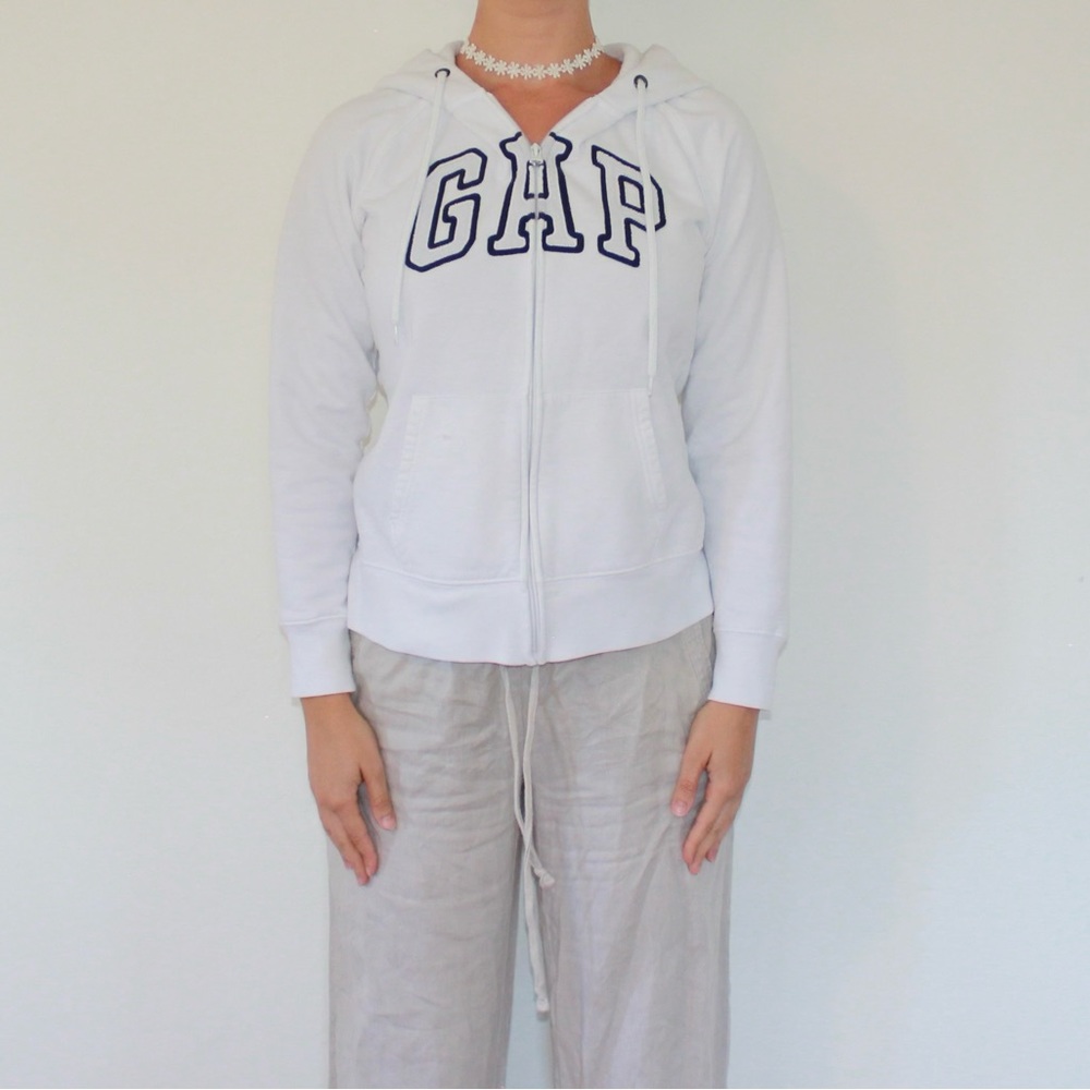 White Gap zip up hoodie